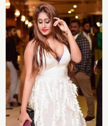 Call Girls In Vishwavidyalaya Metro ☎️9990211544**Top Quality Escorts Servi
